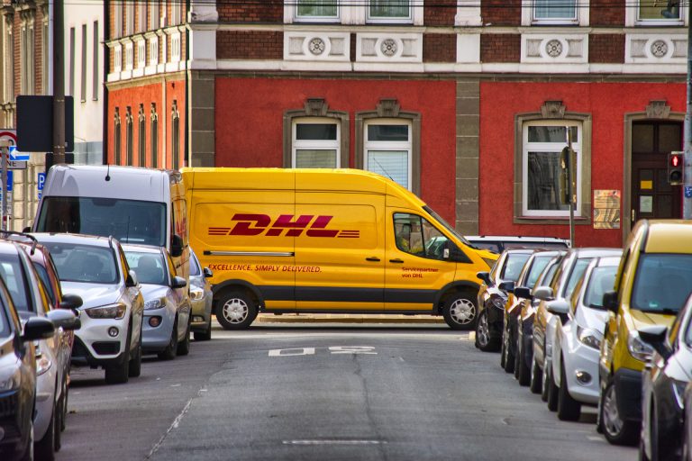 dhl g0ea5555f5 1920 768x512