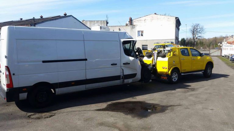 holowanie w szczecinie 768x432