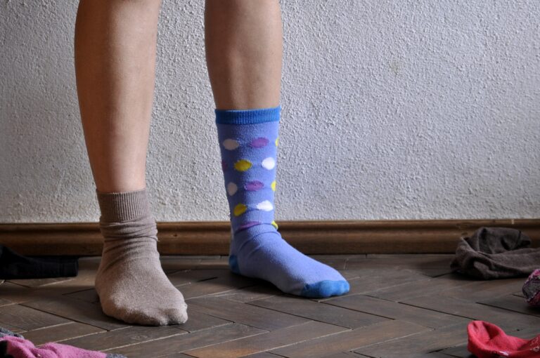 odd socks g91020cb5c 1920 768x510