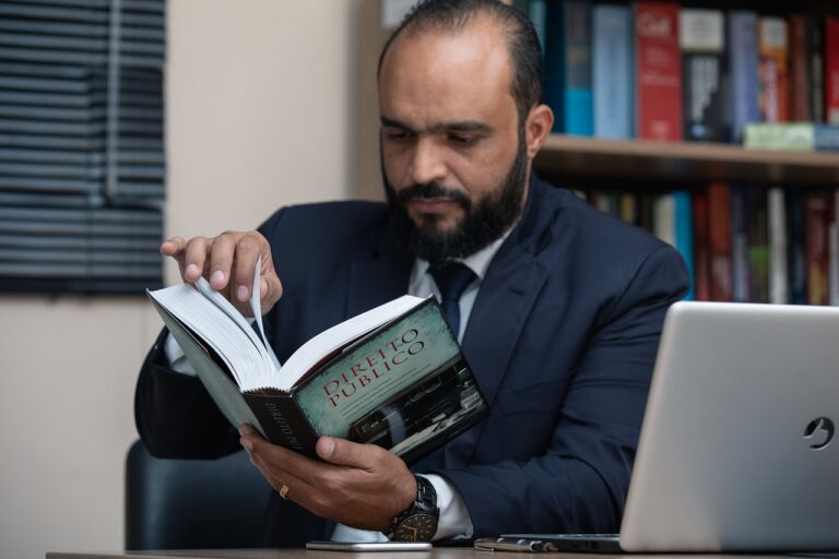 right g8633dc718 1280 768x512